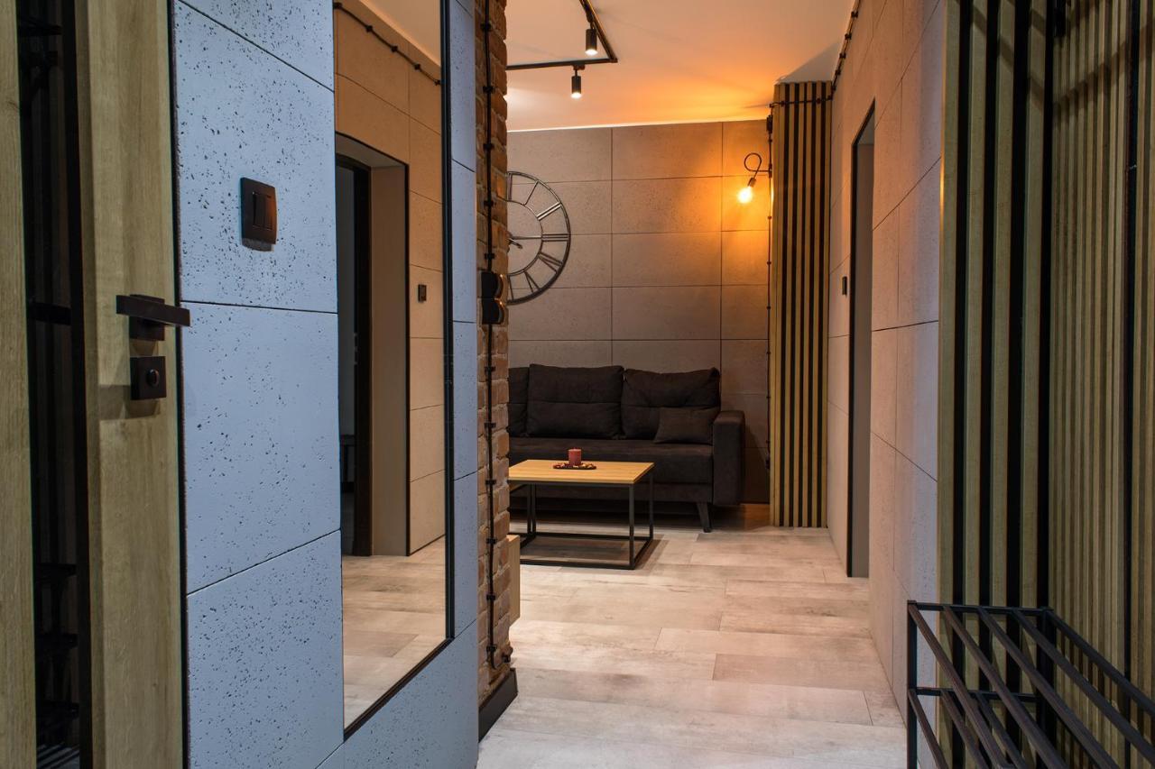 ניסה Apartament Black Loft מראה חיצוני תמונה